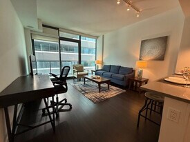 3380 Peachtree Rd NE in Atlanta, GA - Building Photo