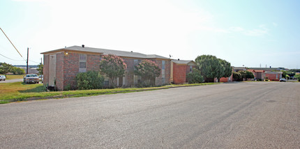 Cambridge in White Settlement, TX - Building Photo - Building Photo