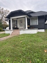 835 S McCann Ave in Springfield, MO - Building Photo - Building Photo