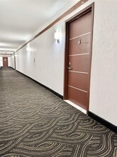 3300 NE 191st St, Unit 1503 in Aventura, FL - Building Photo - Building Photo