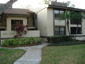 202 Woodlake Wynde, Unit 202 Woodlake Wynde in Oldsmar, FL - Building Photo - Building Photo