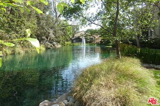 3305 Raintree Cir in Culver City, CA - Building Photo - Building Photo