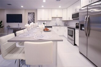 419 Lytle St in West Palm Beach, FL - Building Photo - Building Photo