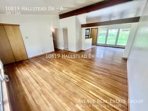 10819 Hallstead Dr in St. Louis, MO - Foto de edificio - Building Photo