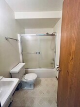 2919 Ronan St in Midland, MI - Building Photo - Building Photo