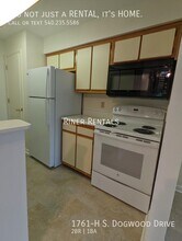 1761-H S Dogwood Dr in Harrisonburg, VA - Building Photo - Building Photo