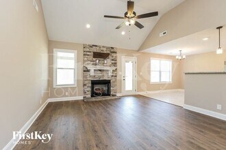 798 Buffalo Frd Dr in Clarksville, TN - Building Photo - Building Photo