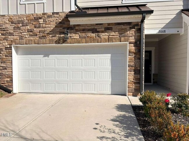 2008 Chipley Dr in Cary, NC - Building Photo - Building Photo