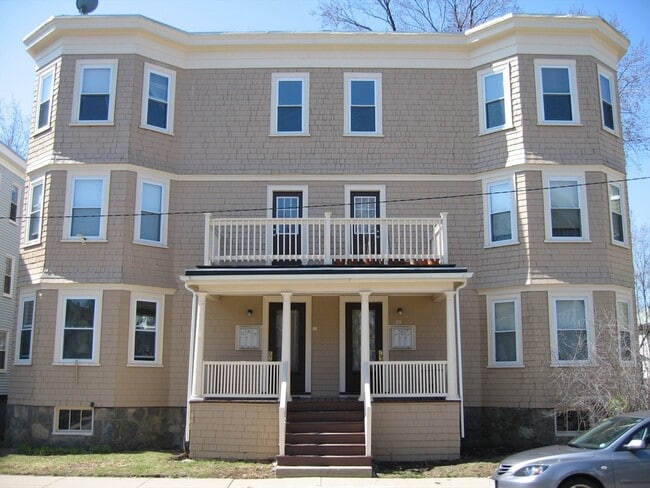 24 Sheffield Rd, Unit 2