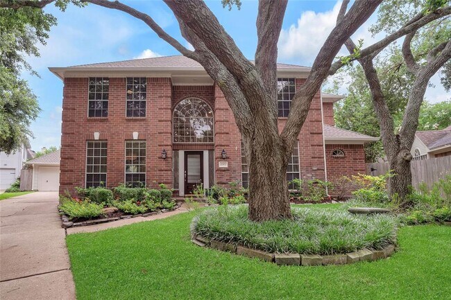 property at 14107 Edinburgh Ct
