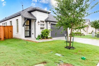 232 Blackborrow Dr in Kyle, TX - Building Photo - Building Photo