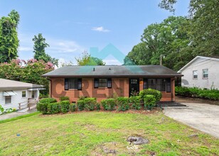 815 Corona St in Durham, NC - Building Photo - Building Photo