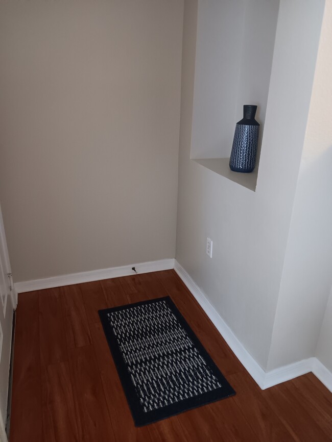 1020 Villagio Cir in Sarasota, FL - Building Photo - Building Photo