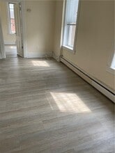 8 Franklin Ave in Pearl River, NY - Building Photo - Building Photo