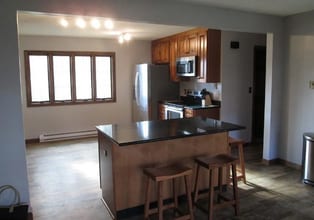 113 Joy St in Chicopee, MA - Building Photo - Building Photo