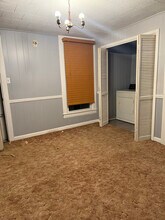 11 Berry Rd in Fredonia, NY - Foto de edificio - Building Photo