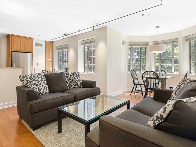 property at 20 Chapel St
