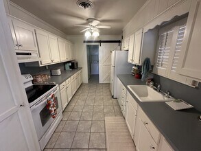 3313 22nd St in Lubbock, TX - Building Photo - Building Photo