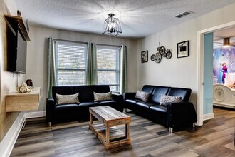 5254 Wildwood Wy in Davenport, FL - Building Photo - Building Photo