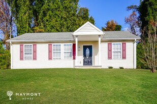 4015 Mountainridge Dr in Greensboro, NC - Building Photo