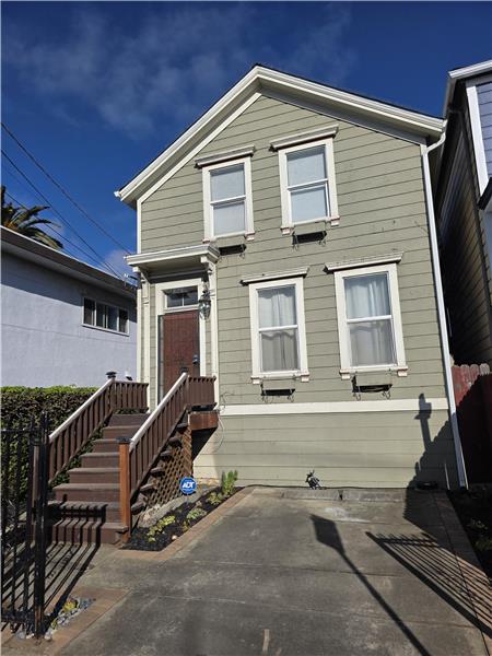 property at 828 Wood St