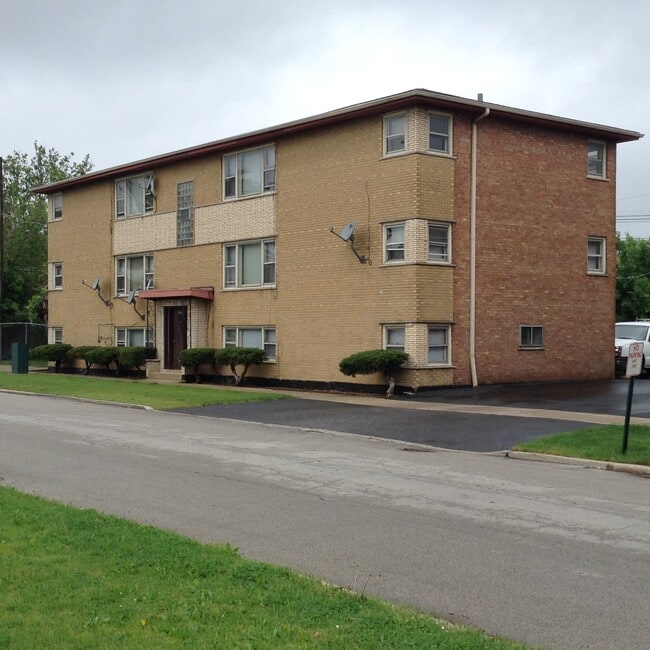 1948 Oak St, Unit 1 West in Blue Island, IL - Foto de edificio - Building Photo