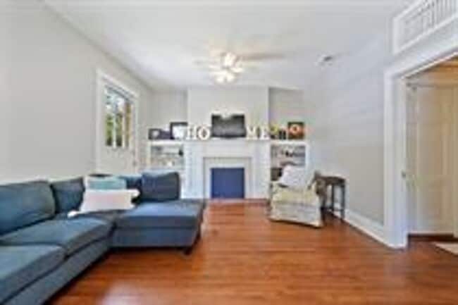 350 E State St in Baton Rouge, LA - Building Photo - Building Photo