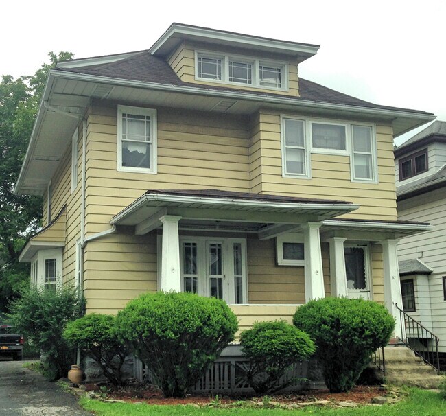 57 Penhurst St Rentals in Rochester, NY