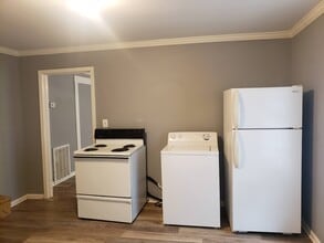 6 Maplecroft St, Unit B in Greenville, SC - Building Photo - Building Photo