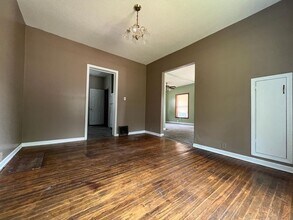 1241 Mc Cartney St in South Bend, IN - Foto de edificio - Building Photo