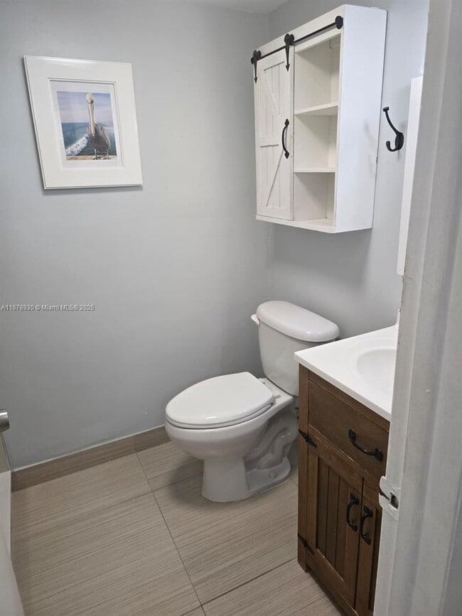 4721 NW 7th St in Miami, FL - Building Photo - Building Photo