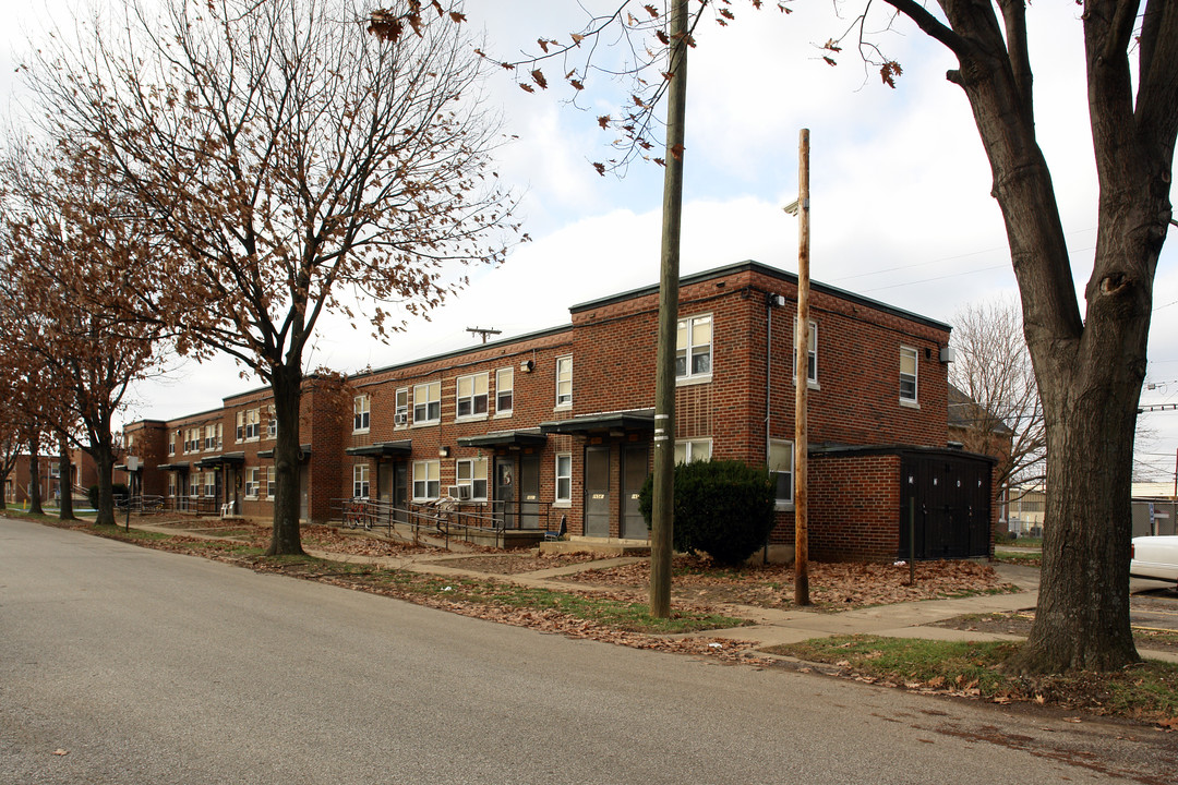 Washington Square Apartments in Huntington, WV - Building Photo