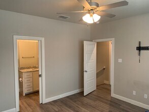 2311 14th St in Lubbock, TX - Building Photo - Building Photo