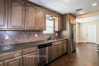 2101 Colonial Dr in Denton, TX - Building Photo - Building Photo