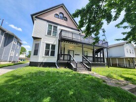 610 S 5th St in Terre Haute, IN - Building Photo