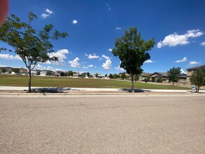 14430 Ave in El Paso, TX - Building Photo - Building Photo