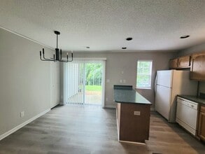 9112 Charminster Ct in Charlotte, NC - Building Photo - Building Photo