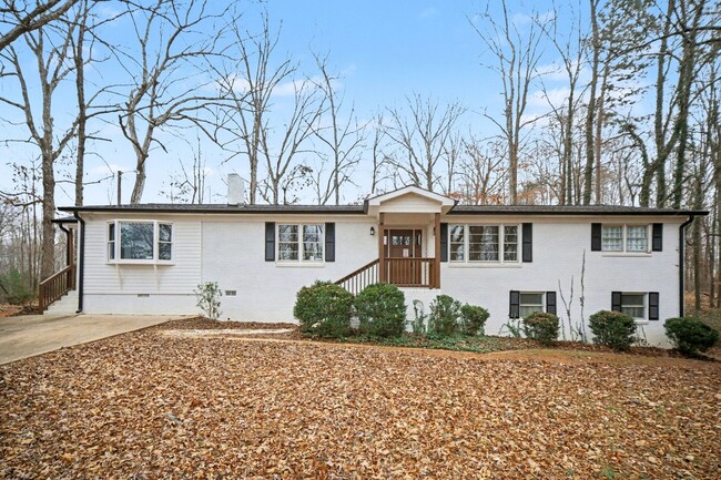 property at 1035 Timberlane Dr