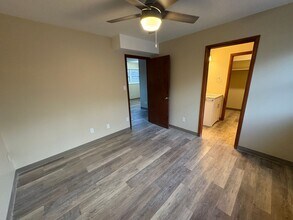 201 N 9th St in Manhattan, KS - Building Photo - Building Photo