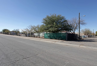 Mobile Home Park - 31 Spaces in Tucson, AZ - Building Photo - Building Photo