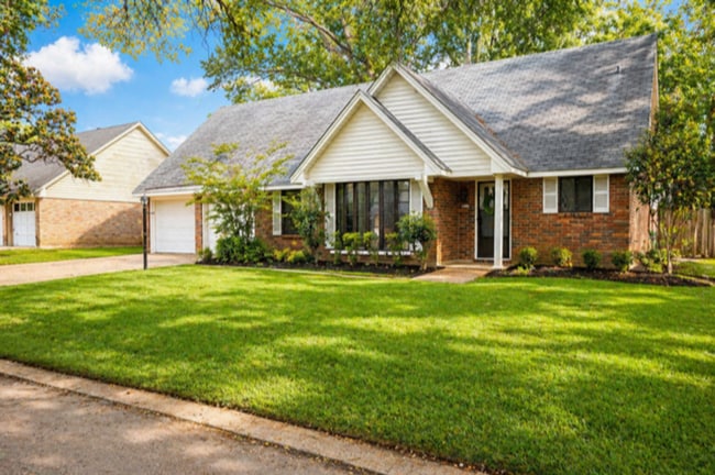 property at 6122 Burgundy Ln