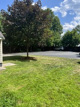 28 Church Street, Unit 7 in North Attleboro, MA - Foto de edificio - Building Photo