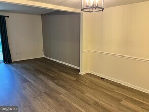 24 Ballyhaunis Ct in Timonium, MD - Building Photo - Building Photo