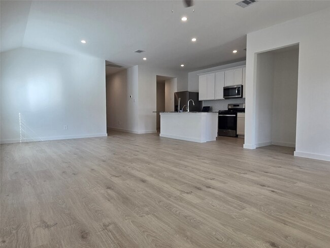 property at 7826 Calabria Dr