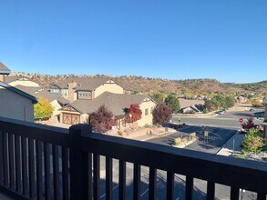 5710 Canyon Reserve Heights in Colorado Springs, CO - Building Photo - Building Photo