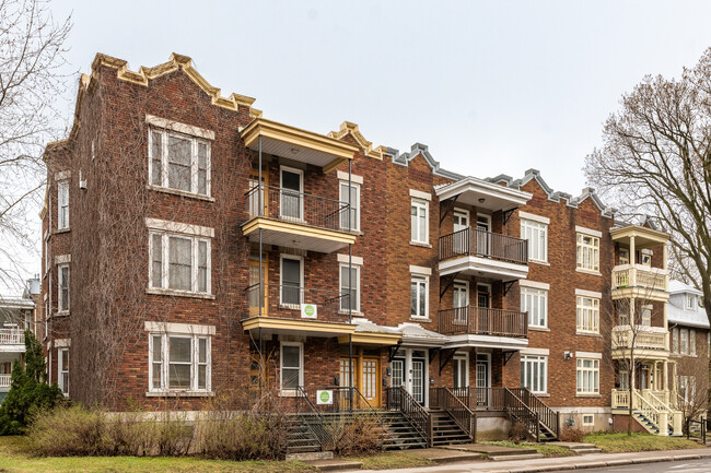 739 René-Lévesque Boul O in Québec, QC - Building Photo - Building Photo