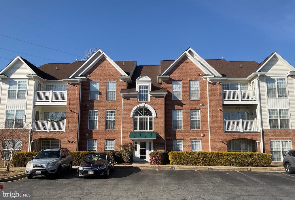 2507 Coach House Way-Unit -3C in Frederick, MD - Building Photo