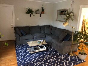 98 Lancaster Rd in West Hartford, CT - Building Photo - Building Photo