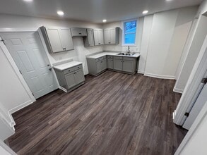 1003 Georgia Ave, Unit 1406 S 10th in Sheboygan, WI - Building Photo - Building Photo