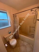 11 7th St in Shalimar, FL - Building Photo - Building Photo
